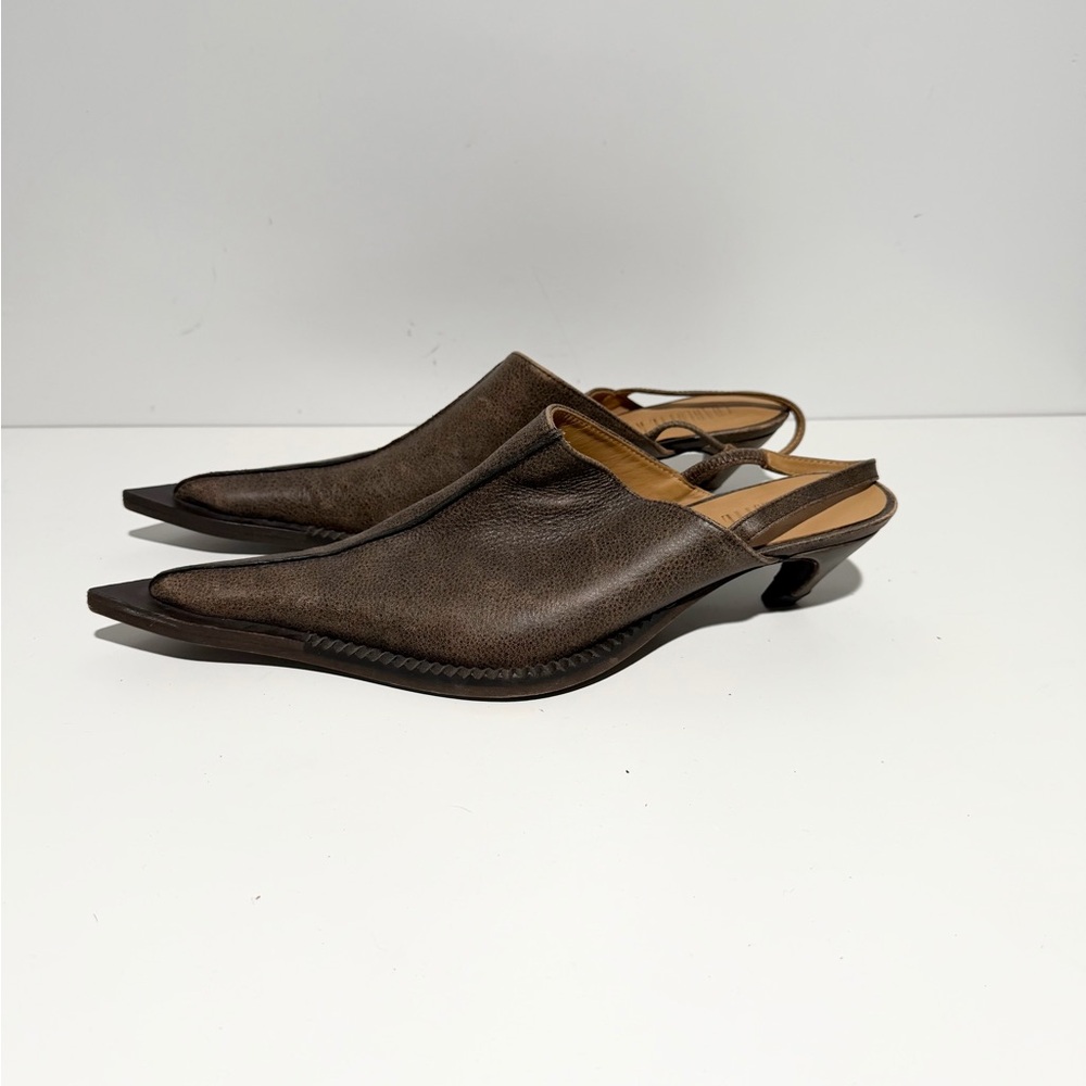 Charlotte Knowles Serpent Brown Pointed‎ Toe Flats 40
